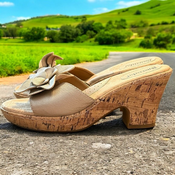 BJORNDAL‎  Leila Size 7.5  Leather Cork Sandals Flower Heeled - Picture 11 of 13